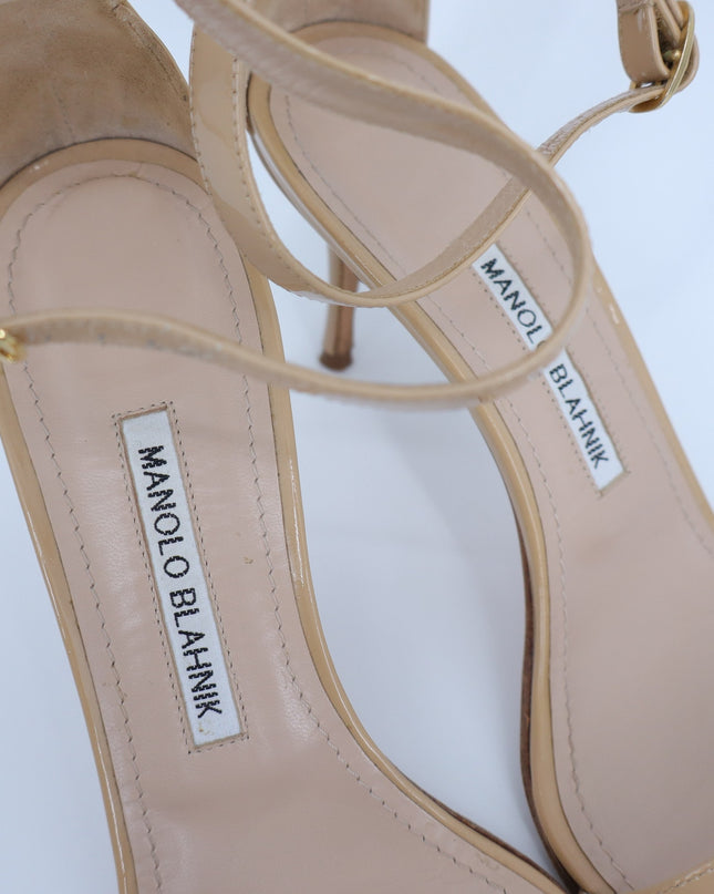 MANOLO BLAHNIK Chaos Beige Patent Leather Ankle Strap Sandals Women's 38/US 8