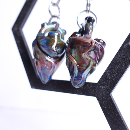 GLASSWEAR STUDIOS Handmade Anatomical Heart Weights Oil Slick 10g/2.5mm Hangers