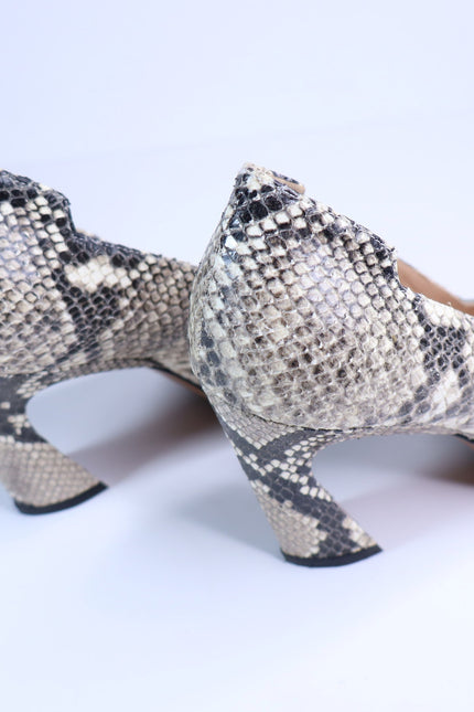 THE FOLD Milano Snake Embossed Leather Heels Beige Pointed Toe Women's 36/US 5