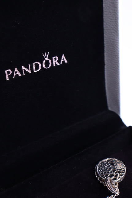 PANDORA Floral Daisy Lace Pendant Chain Necklace