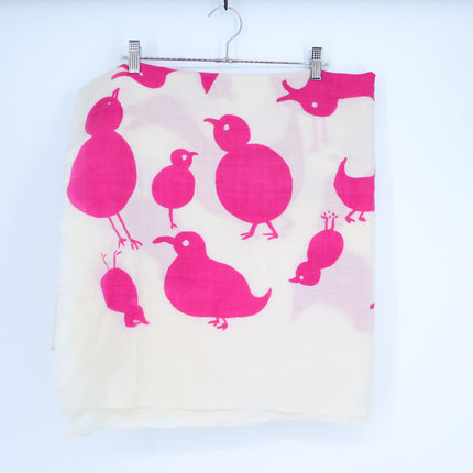 VIRGINA JOHNSON Duck Print Wool Scarf Ivory and Pink Woven Shawl Wrap