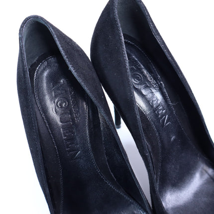 ALEXANDER MCQUEEN Gold Capped Suede Pumps Black Pointed Toe Women's 35.5/US 5.5