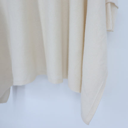 Vince Cashmere & Wool V-Neck Poncho Sweater Ivory Pullover Women's XS/S