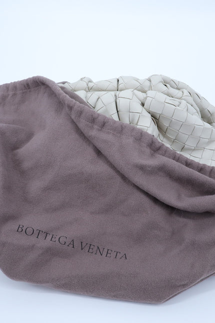 BOTTEGA VENETA The Pouch Bone White Intrecciato Leather Clutch Bag