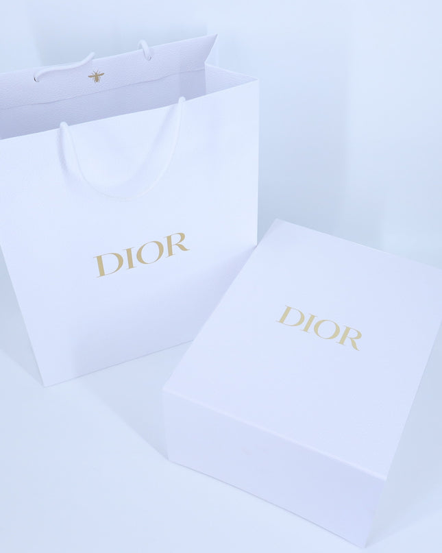 DIOR White Pebbled Flip Top Tab Closure Gift Box with Carry Bag