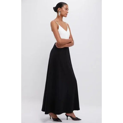 POMANDER PLACE NWT Lorelai Maxi Dress Black White Colorblock Women's M