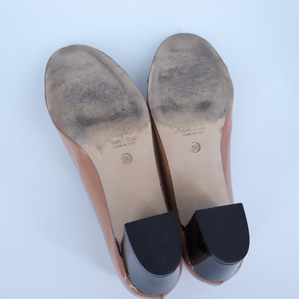 ANDREA CARRANO Francesca Pump Cognac Black Patent Leather $395 Women's 36/US 5