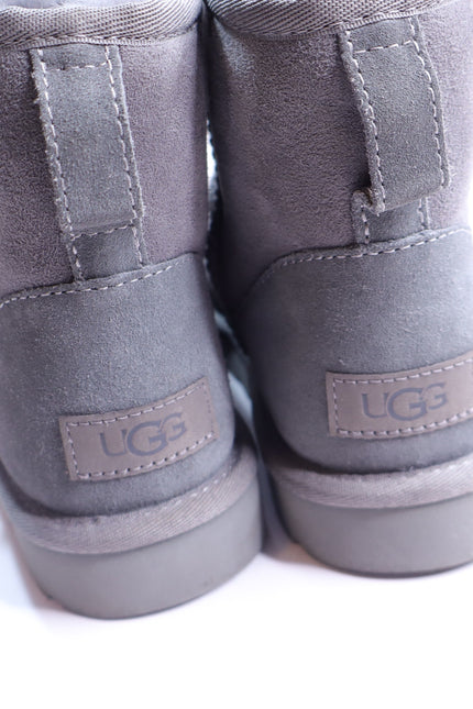 UGG Classic Mini II Mid Top Boot Grey Sheepskin Winter Boot Women's 7