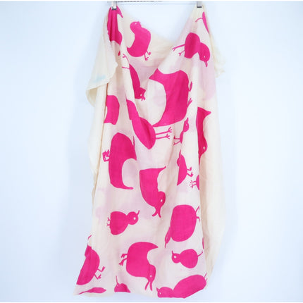 VIRGINA JOHNSON Duck Print Wool Scarf Ivory and Pink Woven Shawl Wrap