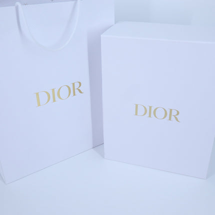DIOR White Pebbled Flip Top Tab Closure Gift Box with Carry Bag