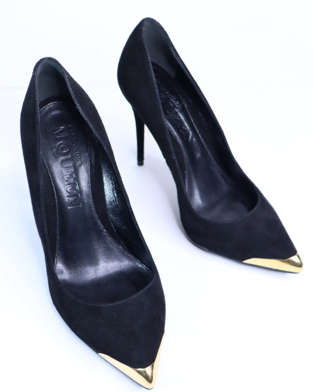 ALEXANDER MCQUEEN Gold Capped Suede Pumps Black Pointed Toe Women's 35.5/US 5.5
