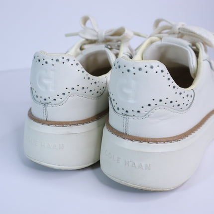 COLE HAAN Grandpro Topspin Sneakers Ivory Scallop Lace Up Women's 5.5B