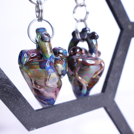 GLASSWEAR STUDIOS Handmade Anatomical Heart Weights Oil Slick 10g/2.5mm Hangers