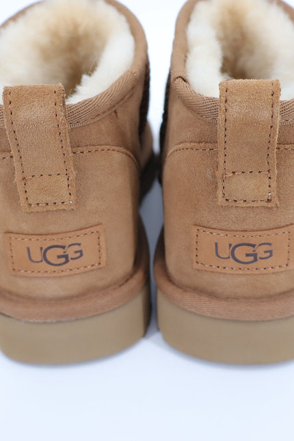 UGG Classic Ultra Mini Ankle Boot Chestnut NIB Sheepskin Winter Boot Women's 10