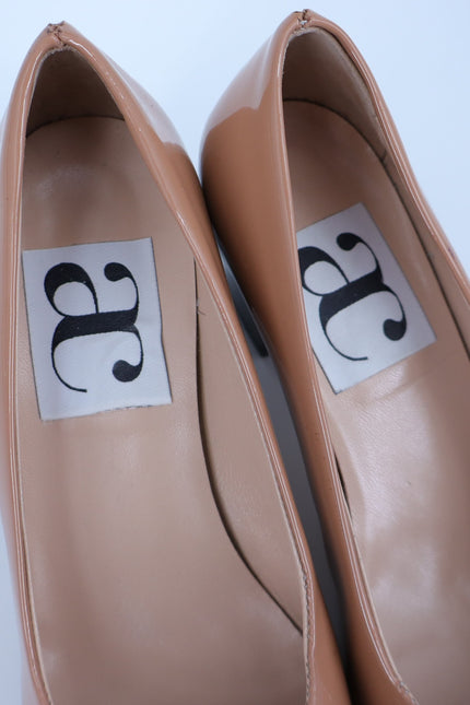 ANDREA CARRANO Francesca Pump Cognac Black Patent Leather $395 Women's 36/US 5