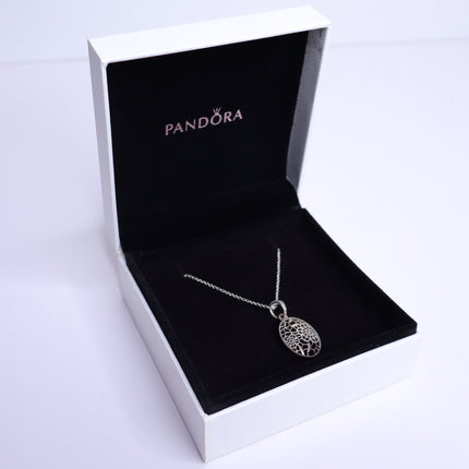 PANDORA Floral Daisy Lace Pendant Chain Necklace