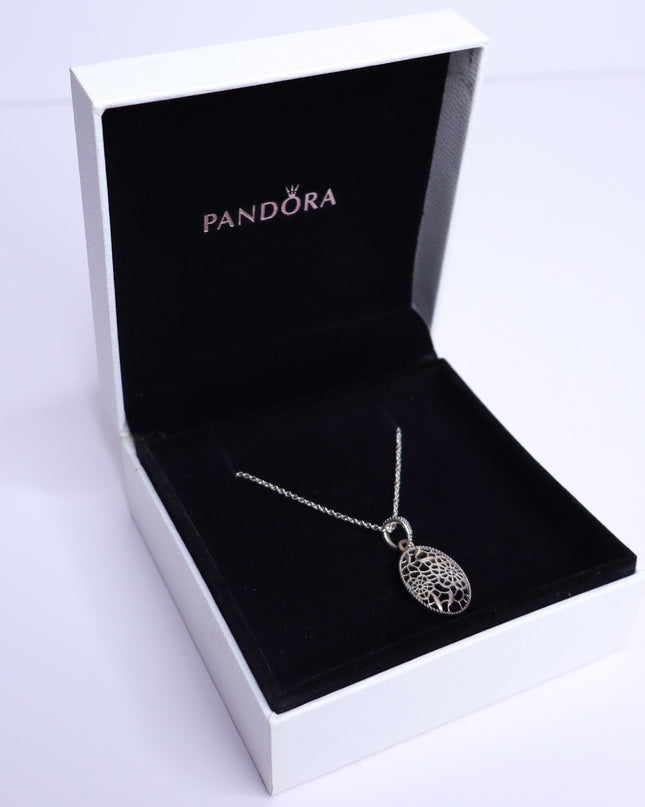 PANDORA Floral Daisy Lace Pendant Chain Necklace
