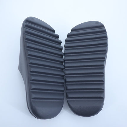 ADIDAS YEEZY Foam Slip On Slide Granite Gray NIB Women's 10